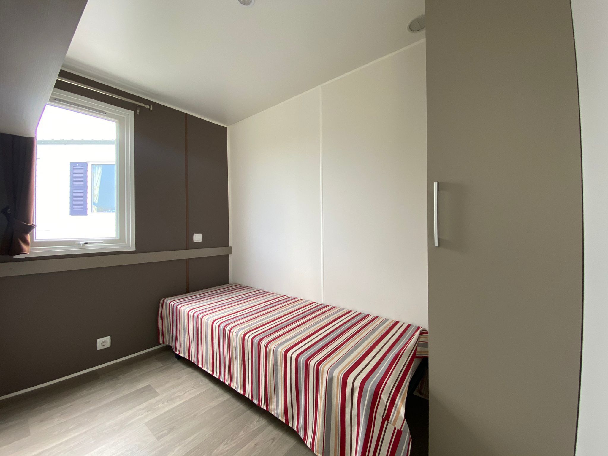 Dormitorio Mobil Home marca Trigano