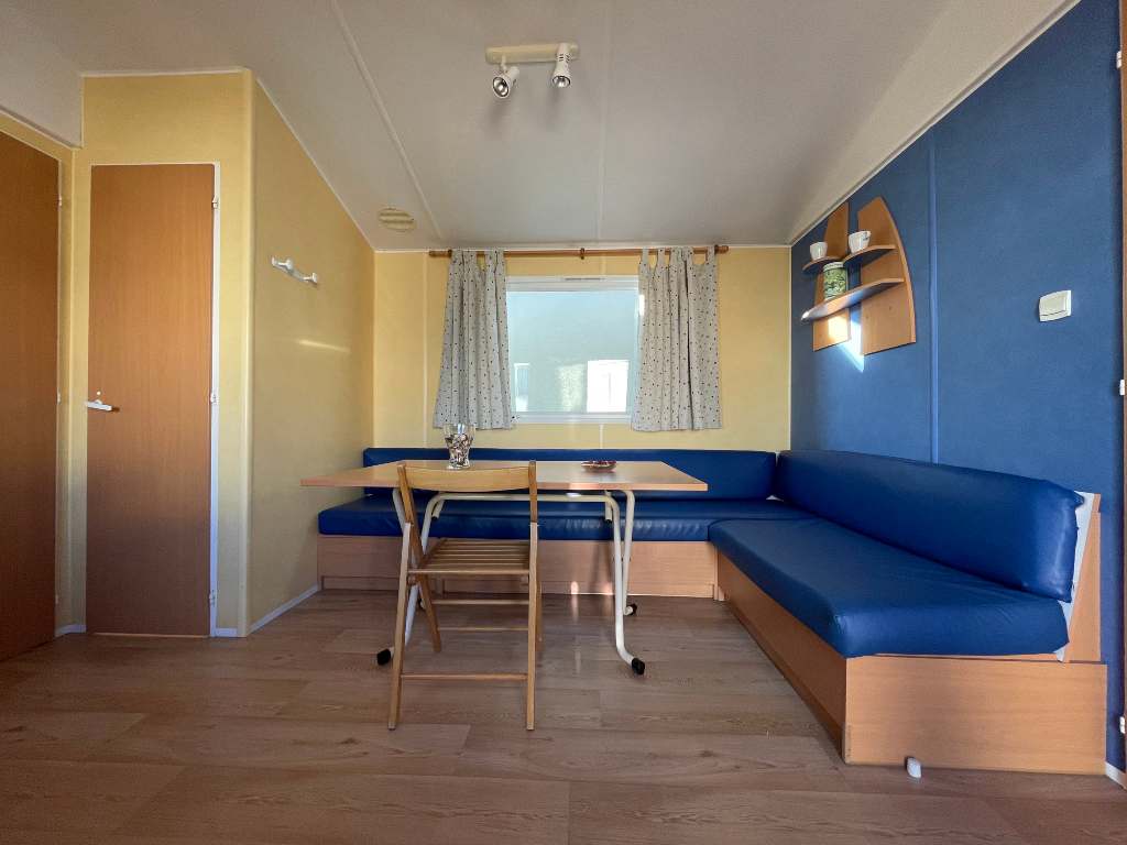 Irm titania interior con salon comedor